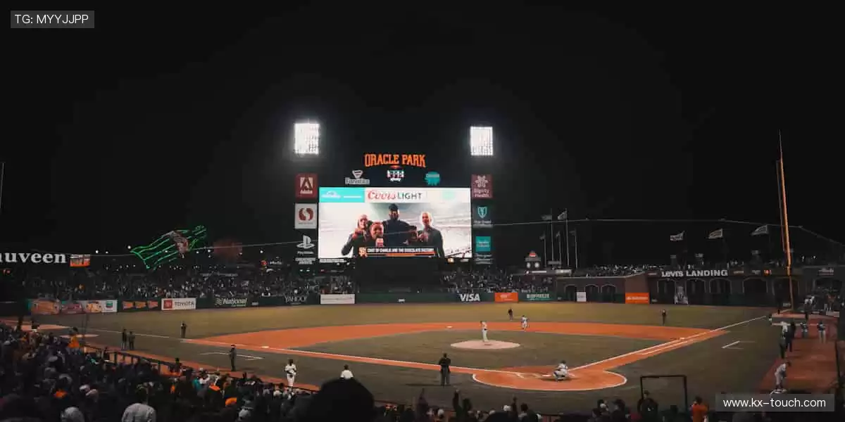 📺 实时解说，带你沉浸式感受赛场心跳！